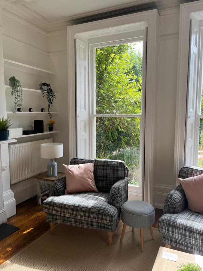 Elegant Bloomsbury Apartment In Tunbridge Wells 外观 照片