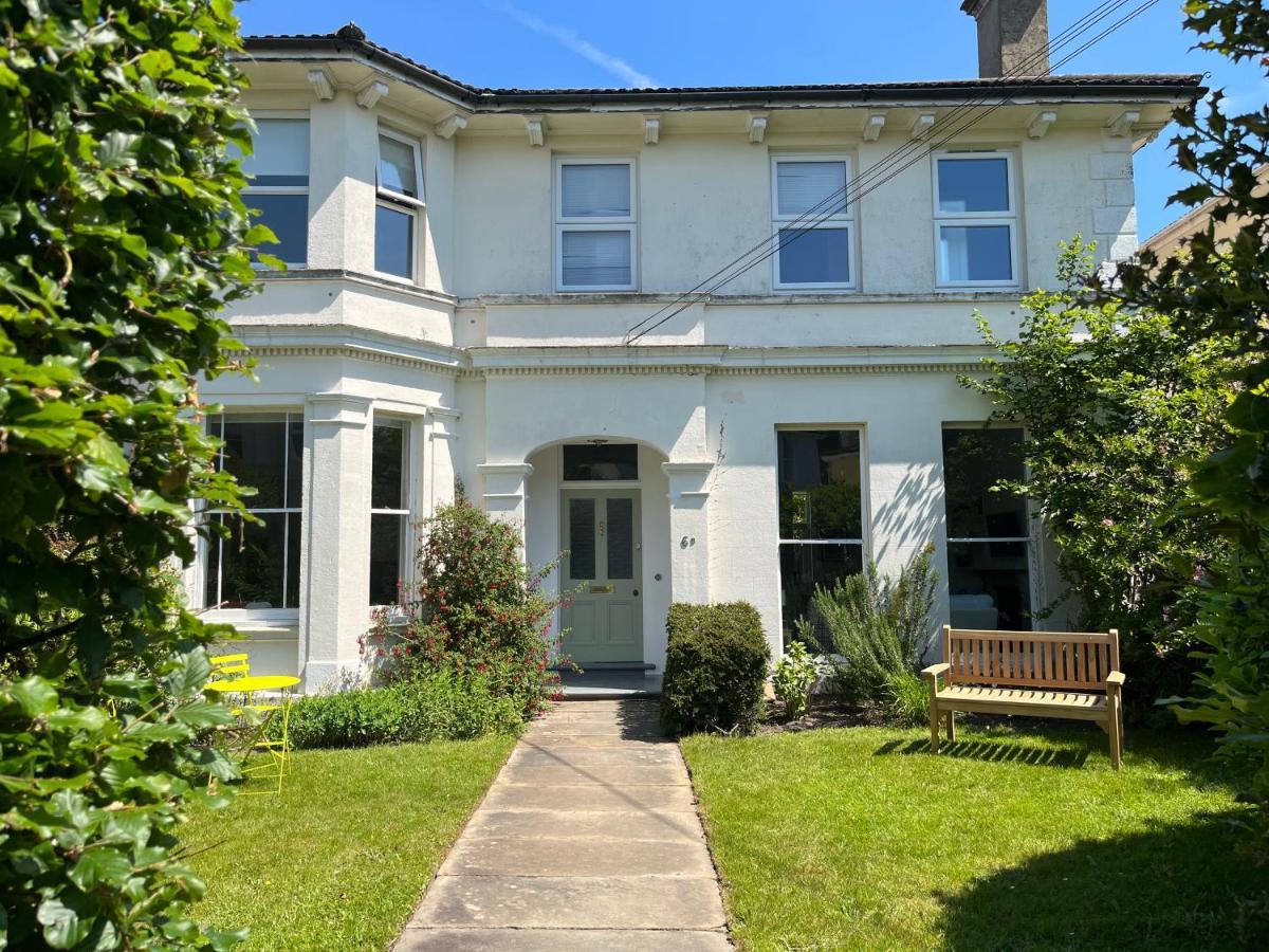 Elegant Bloomsbury Apartment In Tunbridge Wells 外观 照片